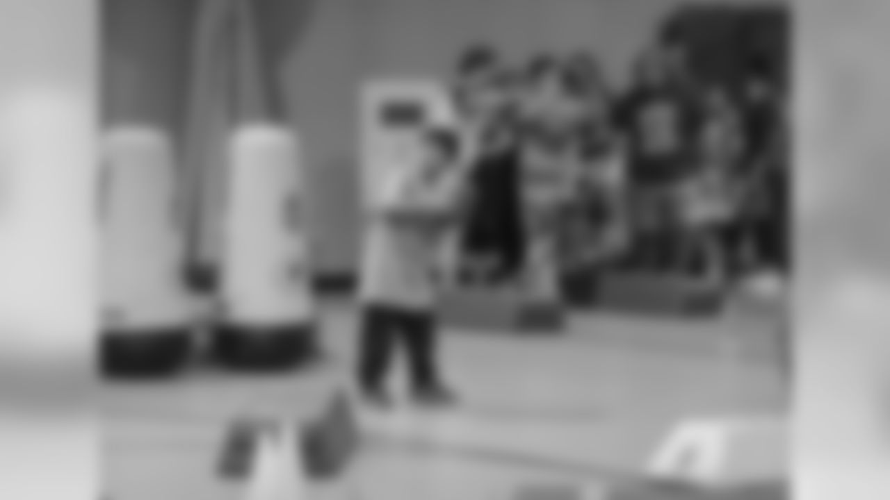 190910-youth-football-camp-31