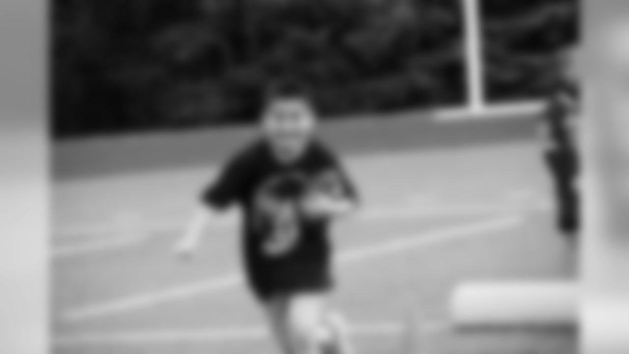 190917-football-outreach-20