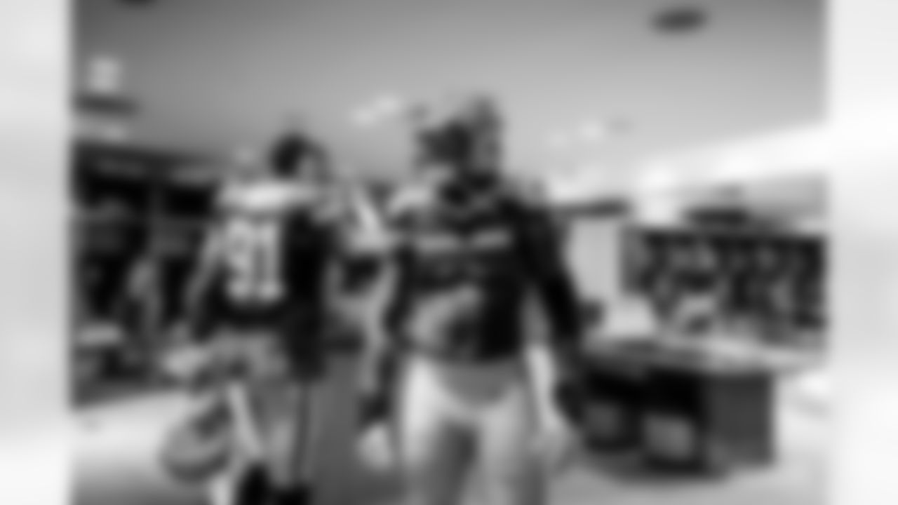220919-lcoker-room-photos-2560008