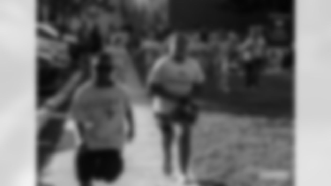 220920-aaron-jones-tehan-2560045
