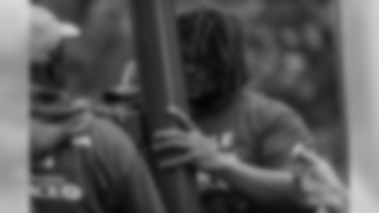 191001-playground-build-11