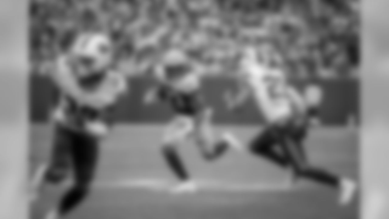 181001-packers-bills-game-wilson-096
