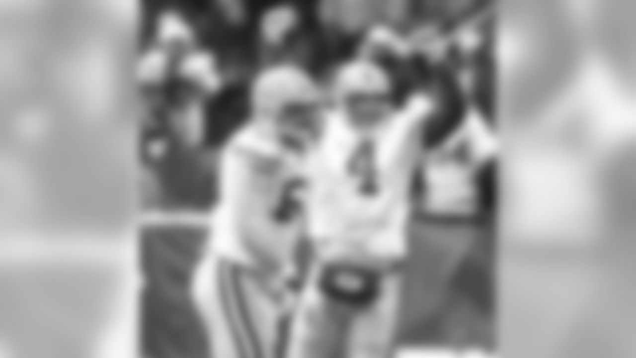 Scott Wells and Brett Favre