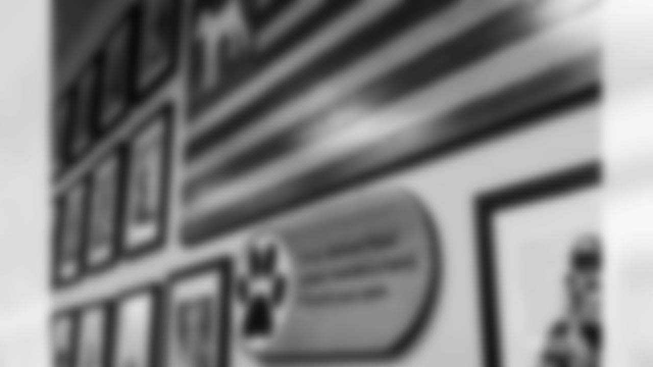 221102-k9-gallery-2560011