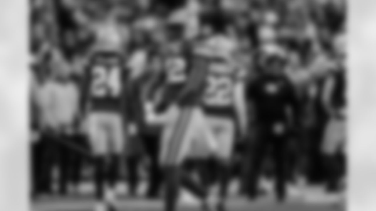 Green Bay Packers vs Los Angeles Rams
November 28, 2021