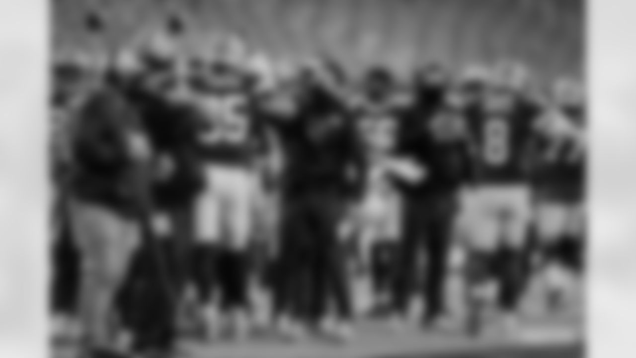 201005-packers-falcons-2-siegle-WM-012