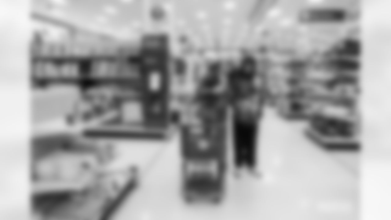 221215-tariq-target-shopping-2560004