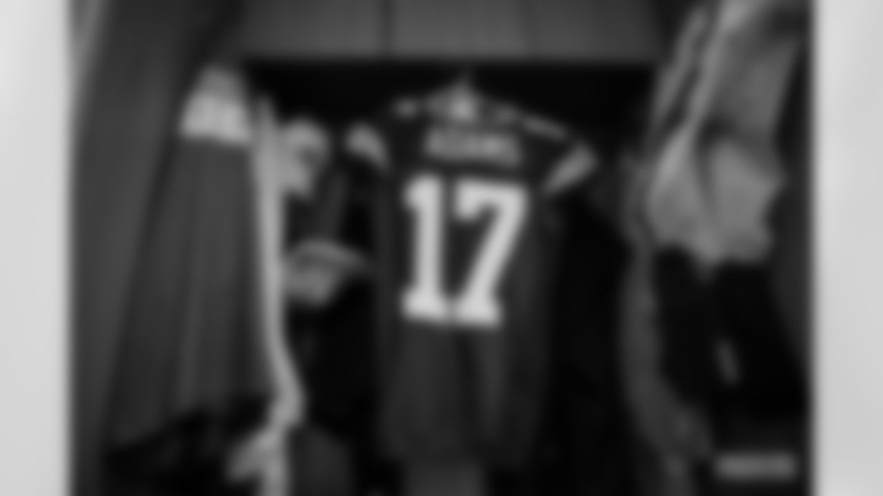 201129-bears-locker-room-09