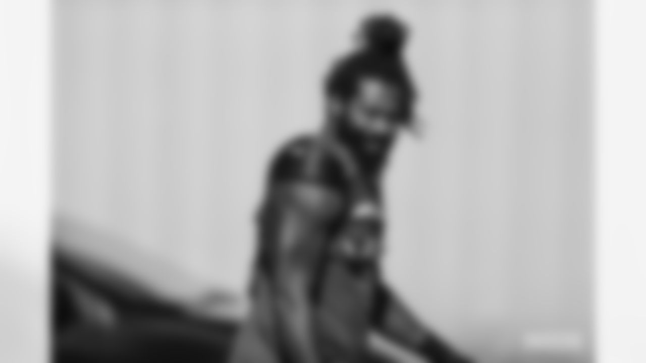 LB Za'Darius Smith