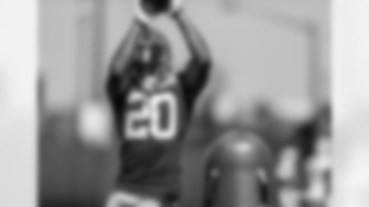 220908-evan-siegle-practice-256035