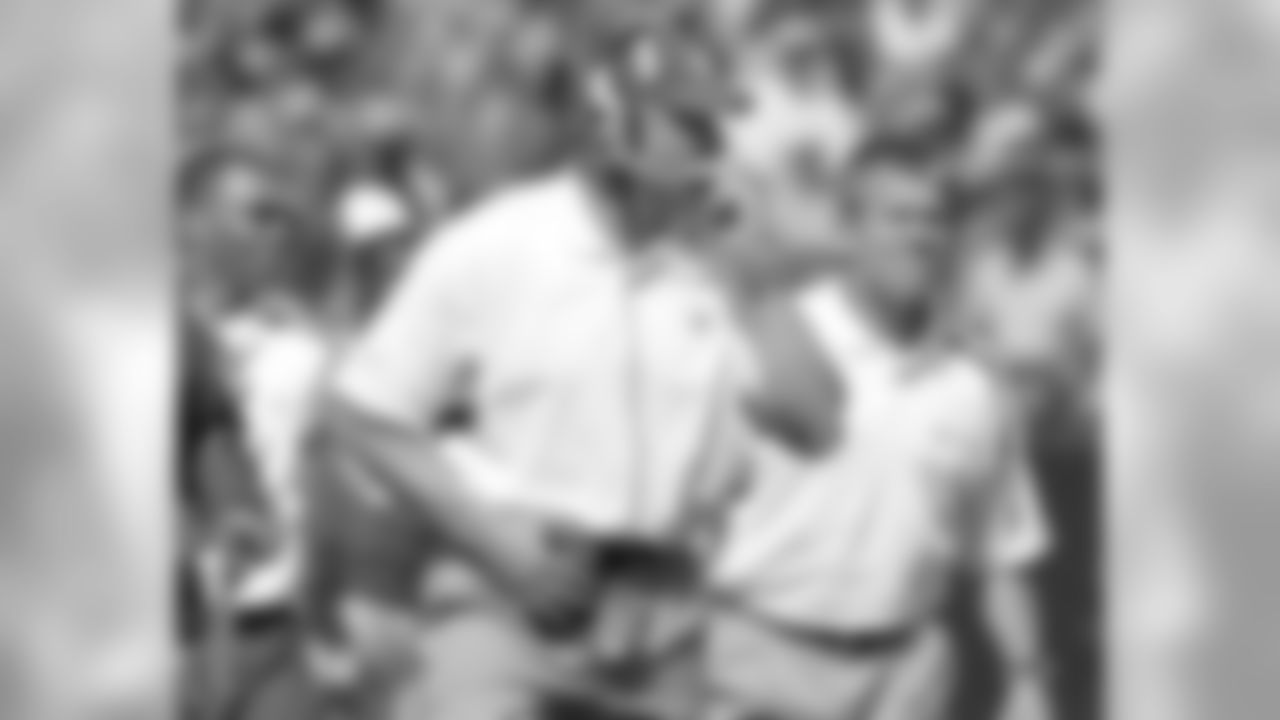 Kevin Greene, Shawn Slocum