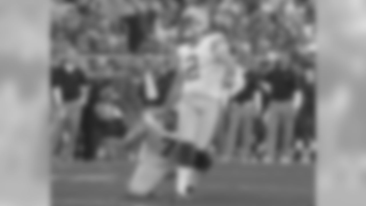 Jeremy Kapinos, Mason Crosby