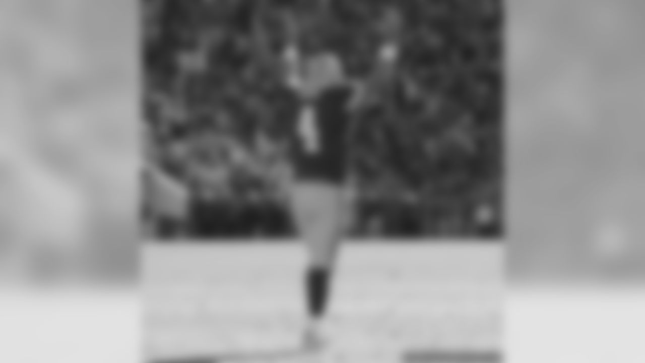 QB Brett Favre