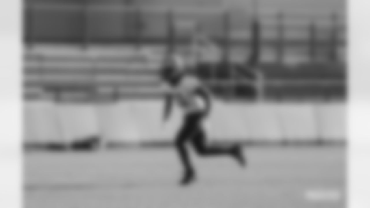 WR Seth Roberts