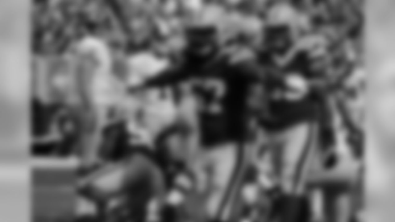 Lattimore appeared in a career-high 15 games in 2013 and posted the first defensive statistics of his career, finishing with 38 tackles (31 solo), two sacks and a forced fumble.