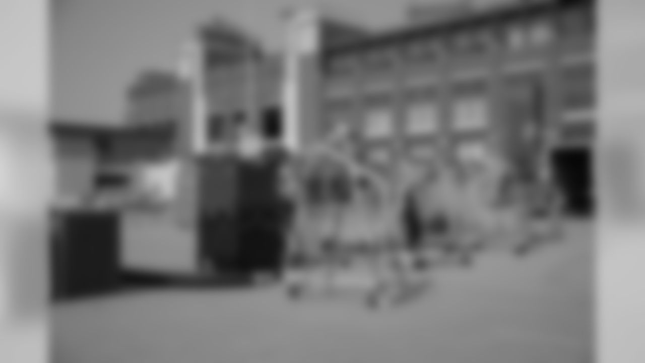 180723-packers-experience-setup-12