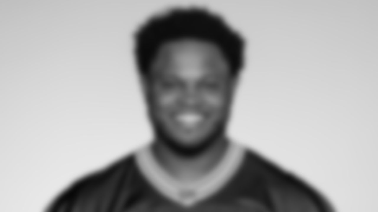 LB La'Darius Hamilton
