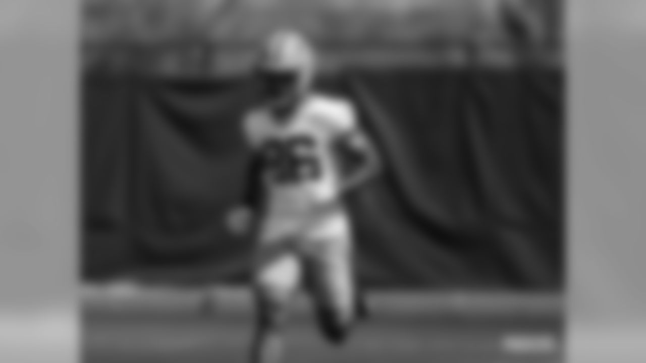 WR Malik Taylor