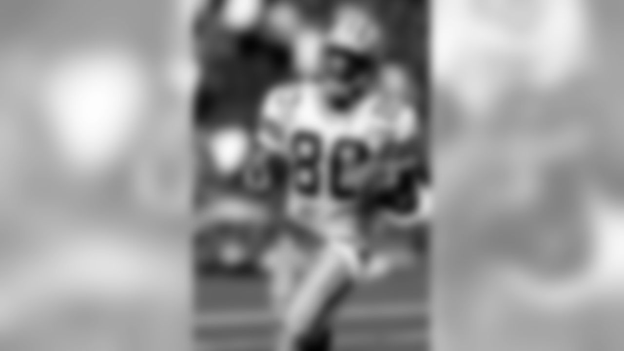 #80 - Derrick Mayes (1996-98)