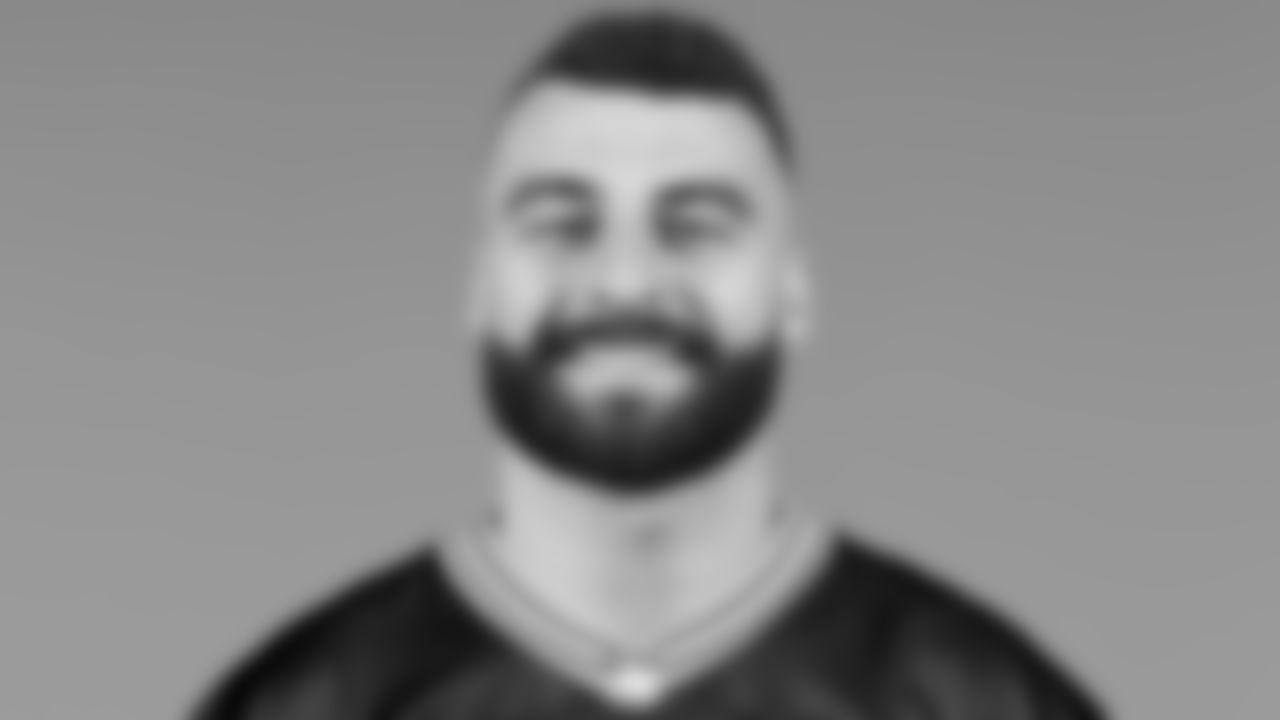 81 - TE Josiah Deguara