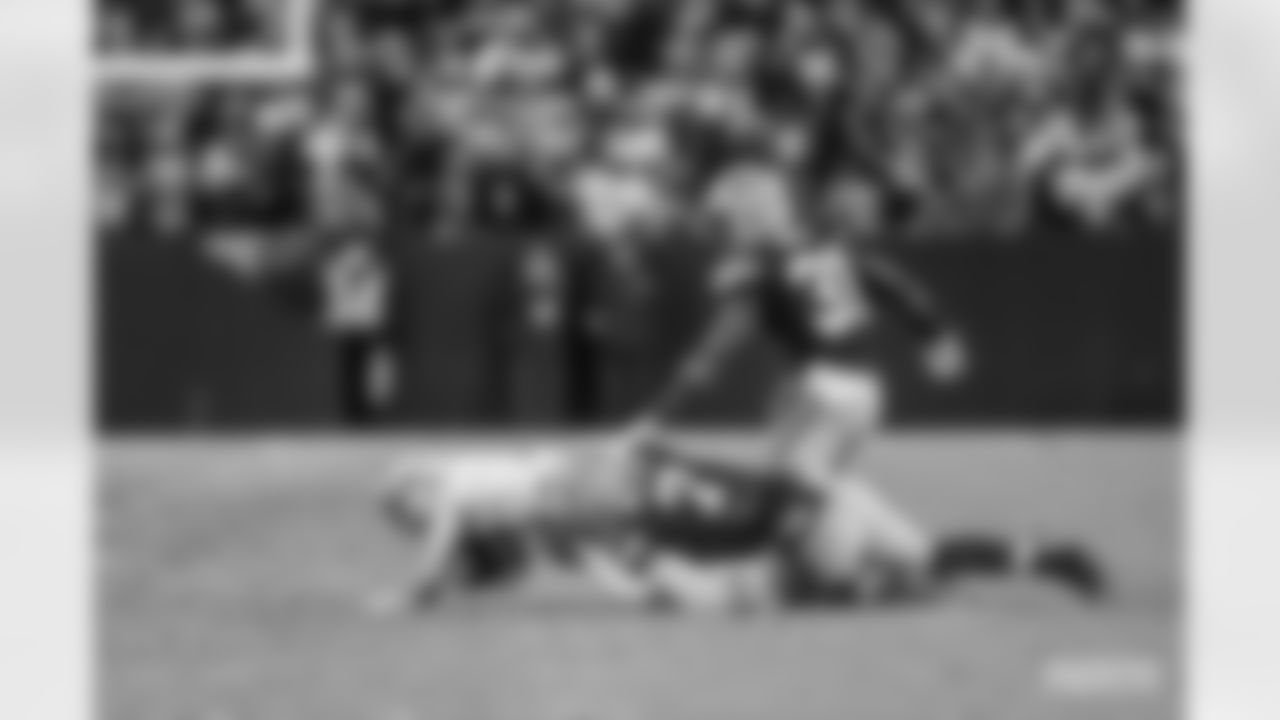 230108-packers-lions-siegle-WM-160