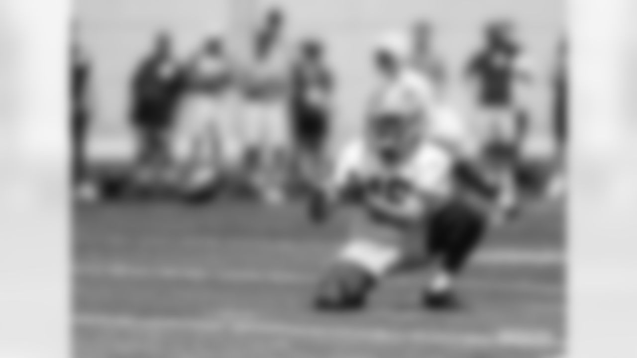 220727-training-camp-practice-1-2560088
