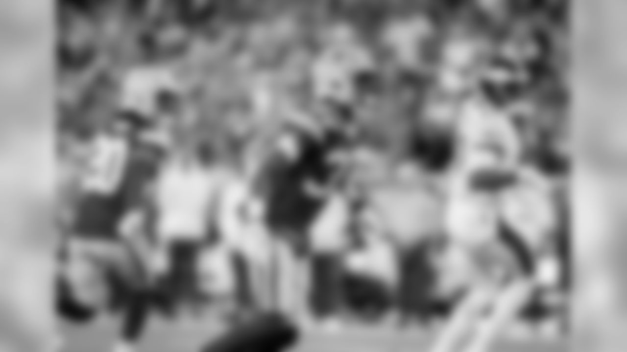 190926-packers-eagles-wilson-122