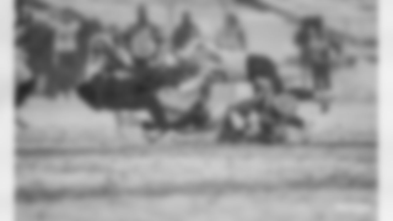 201227-packers-titans-2-siegle-WM-039