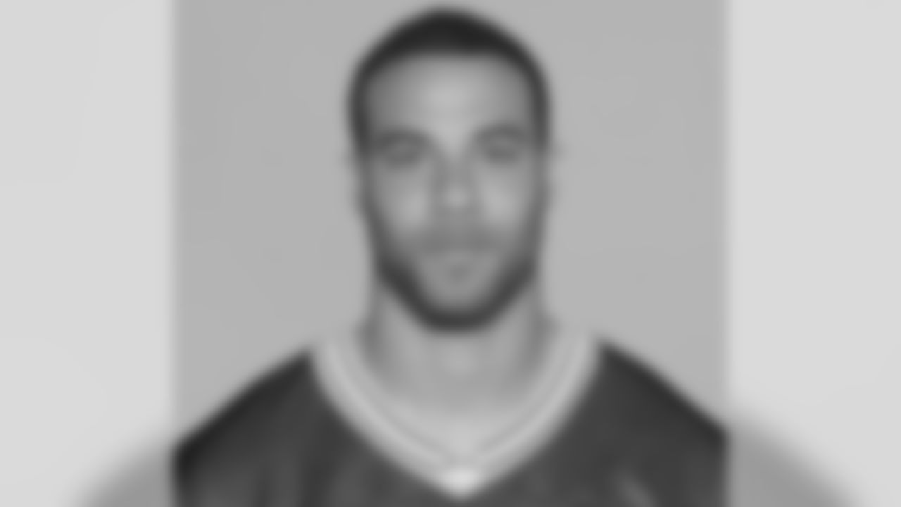 33 — DB Micah Hyde