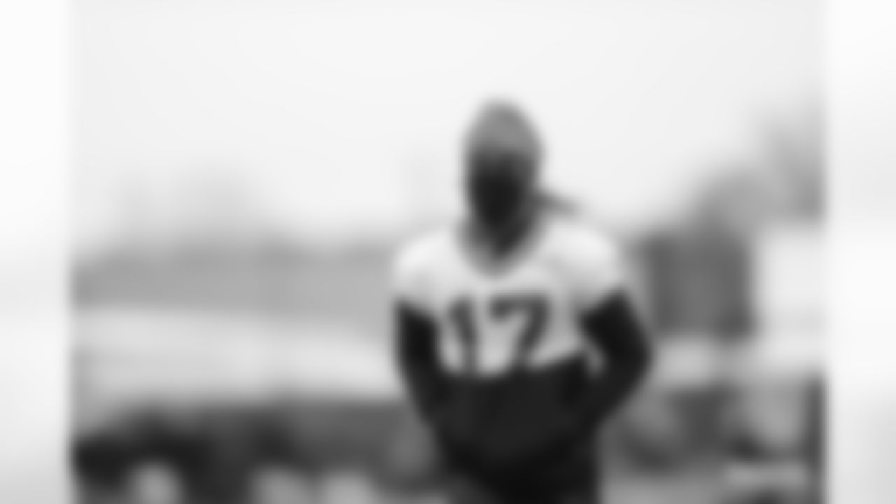 WR Davante Adams