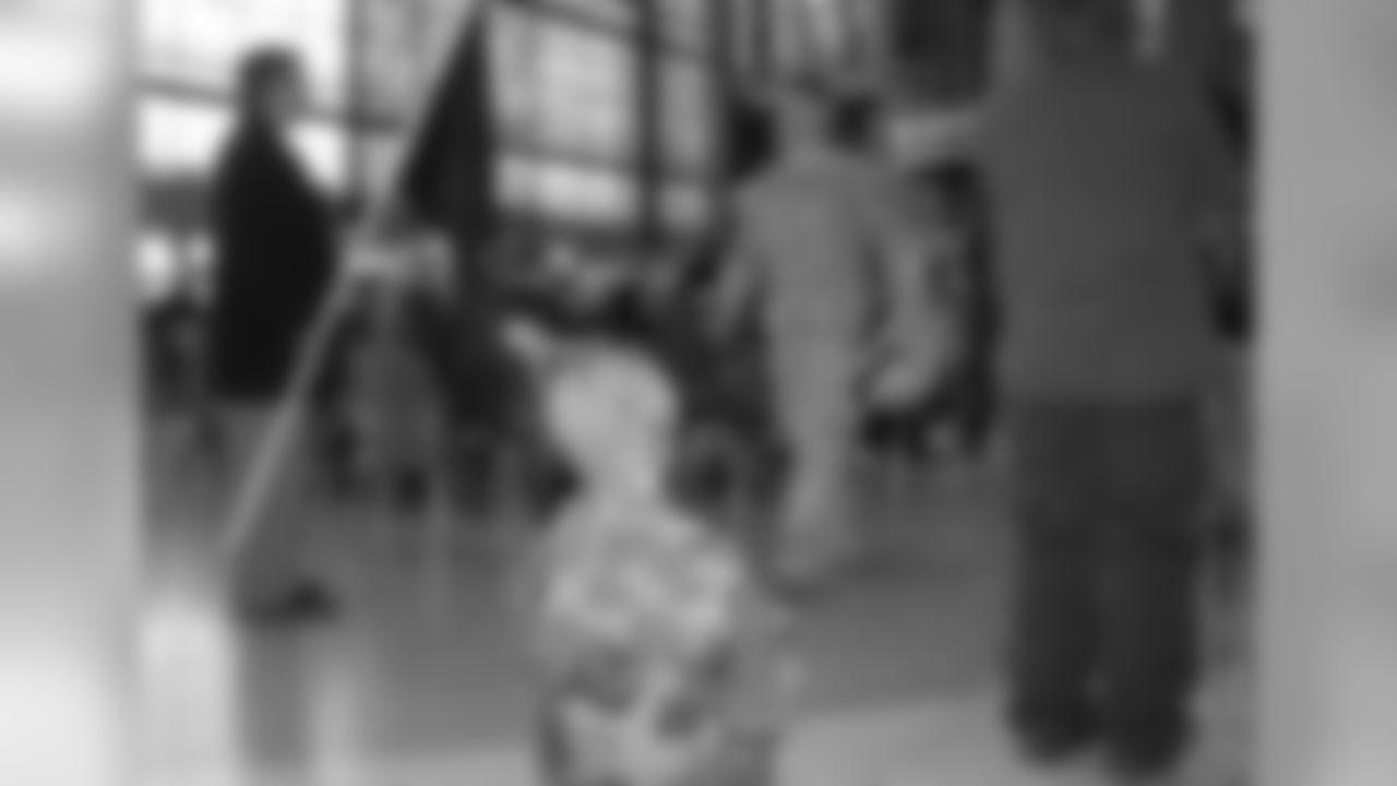 Community Send-Off For Wisconsin National Guard's Bravo 127th