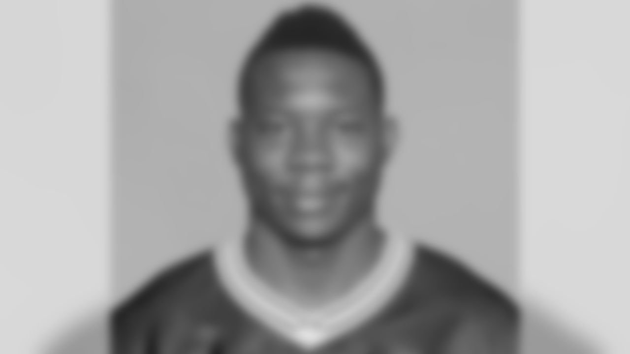 55 — LB Andy Mulumba