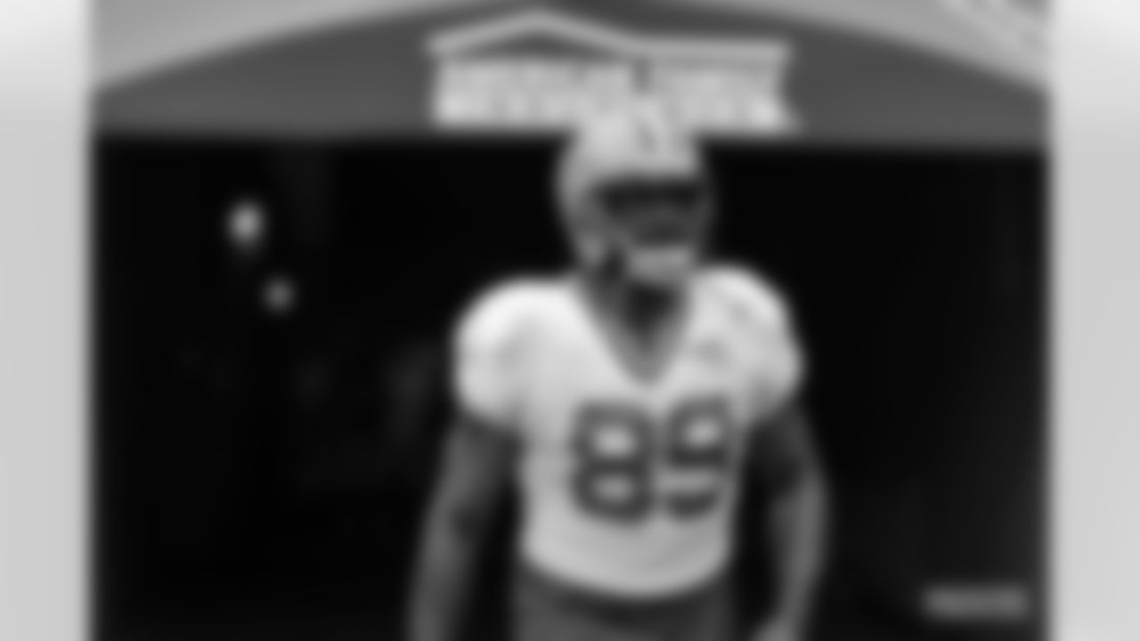 TE Marcedes Lewis