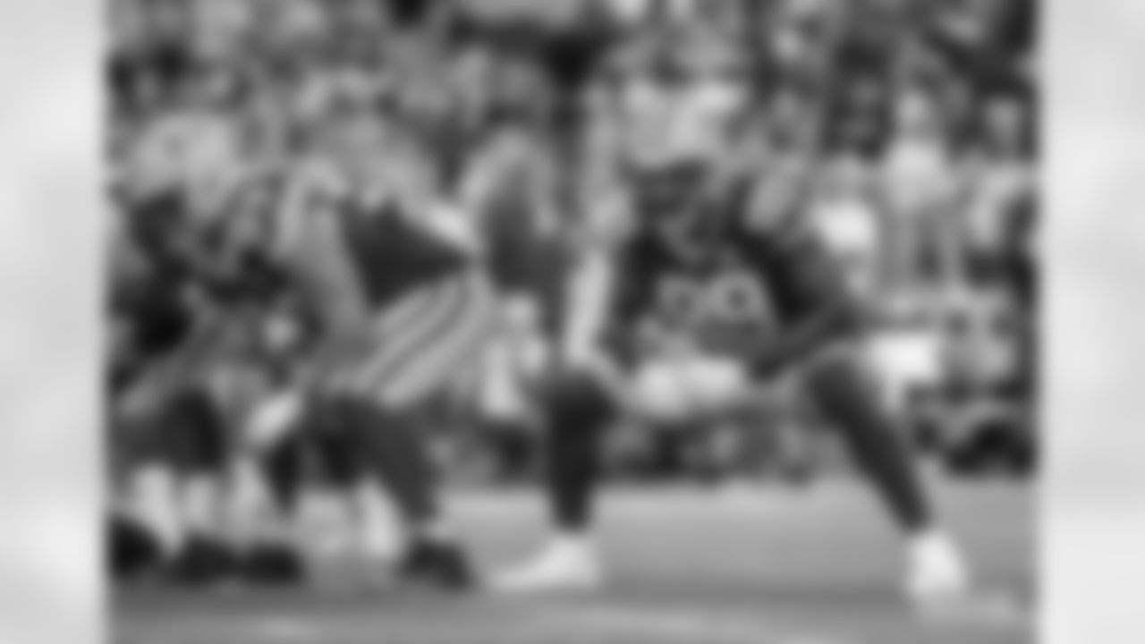 TE Marcedes Lewis