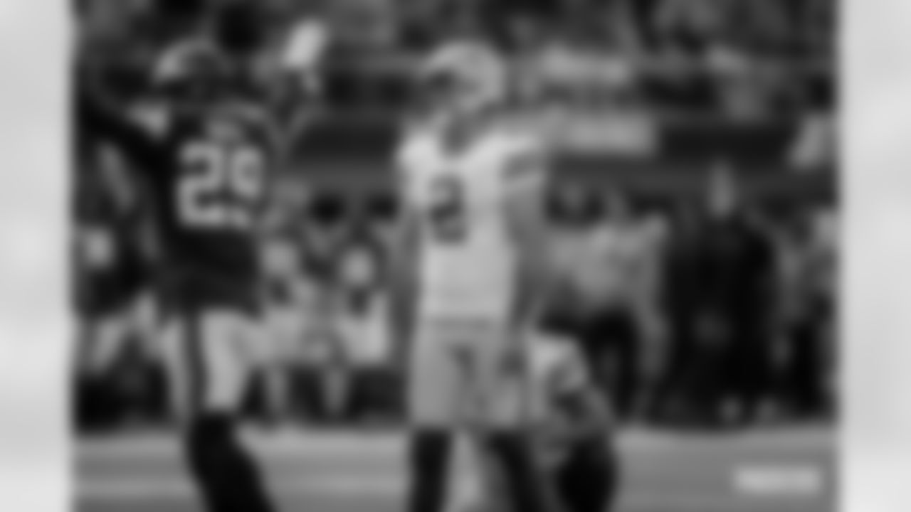 211121-packers-vikings-1st-half-siegle-WM-040