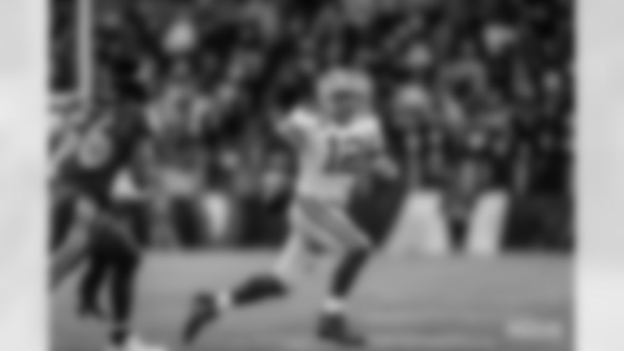 QB Aaron Rodgers