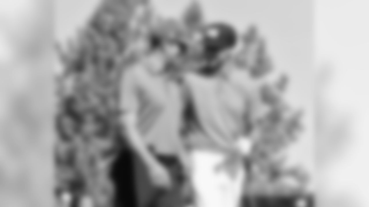 180727-rodgers-aaron-golf-08