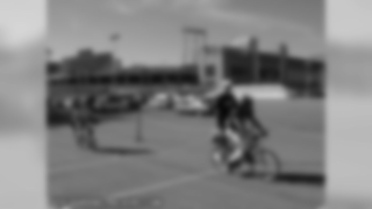 Bills Ride Bikes To Meet Packers At Practice