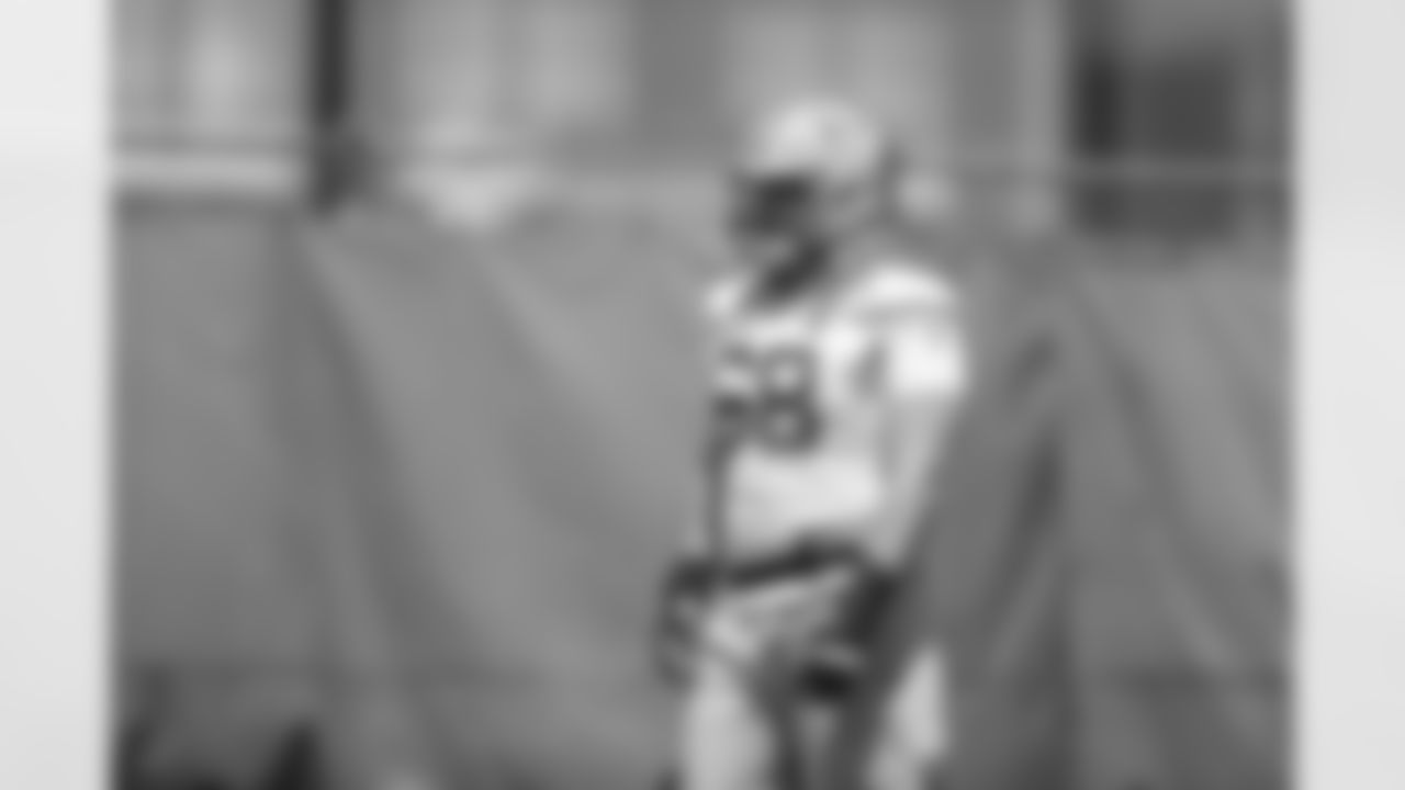 OL Zack Johnson