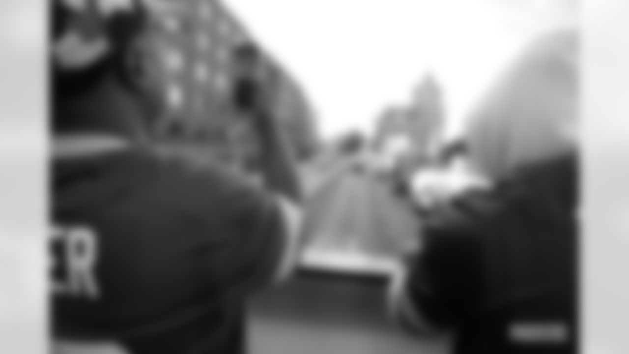 221007-london-bus-trip-2560034