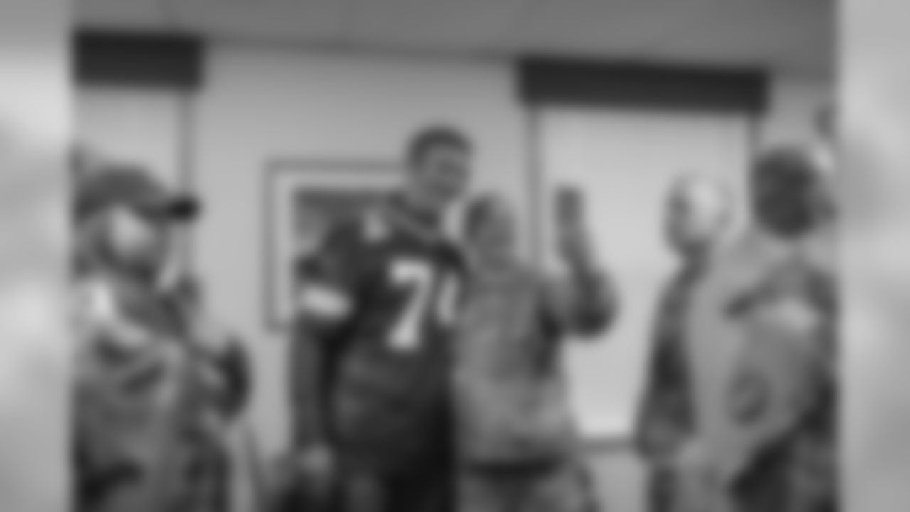 190409-Tailgate-Tour-FortMcCoy-19