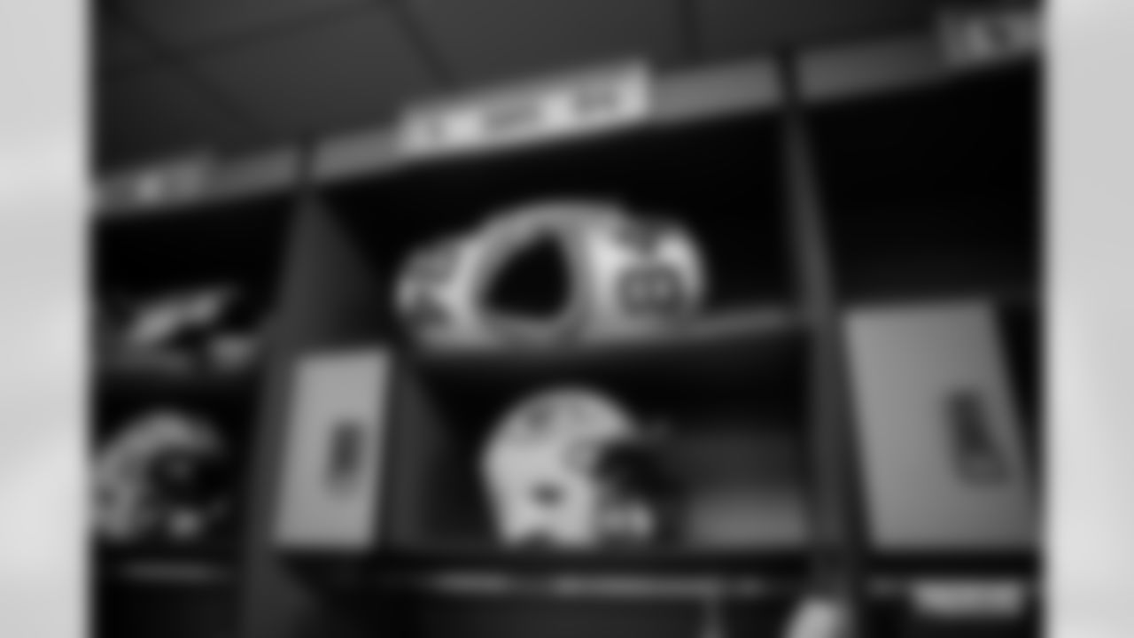 220812-locker-room-hartwig-WM-001