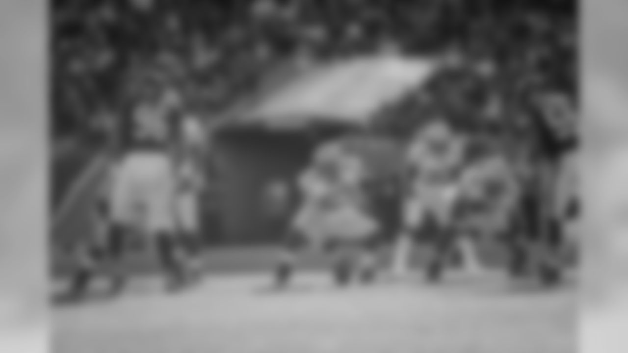 190727-corey-linsley-birthday-10