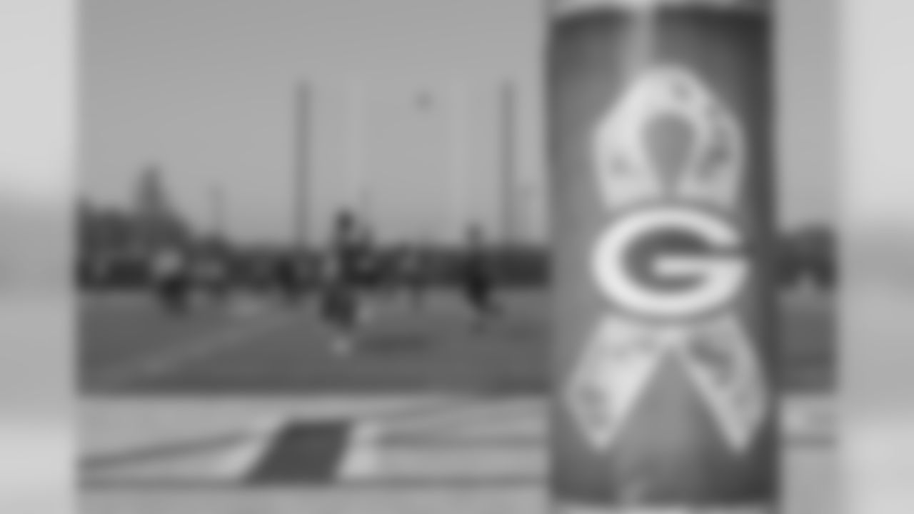 181013-flag-football-siegle-007