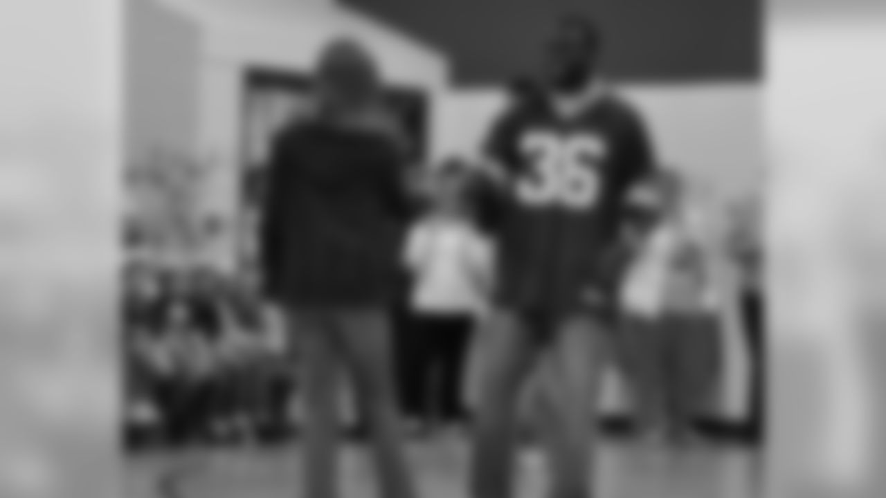 Packers Tailgate Tour - Wabeno Elementary School