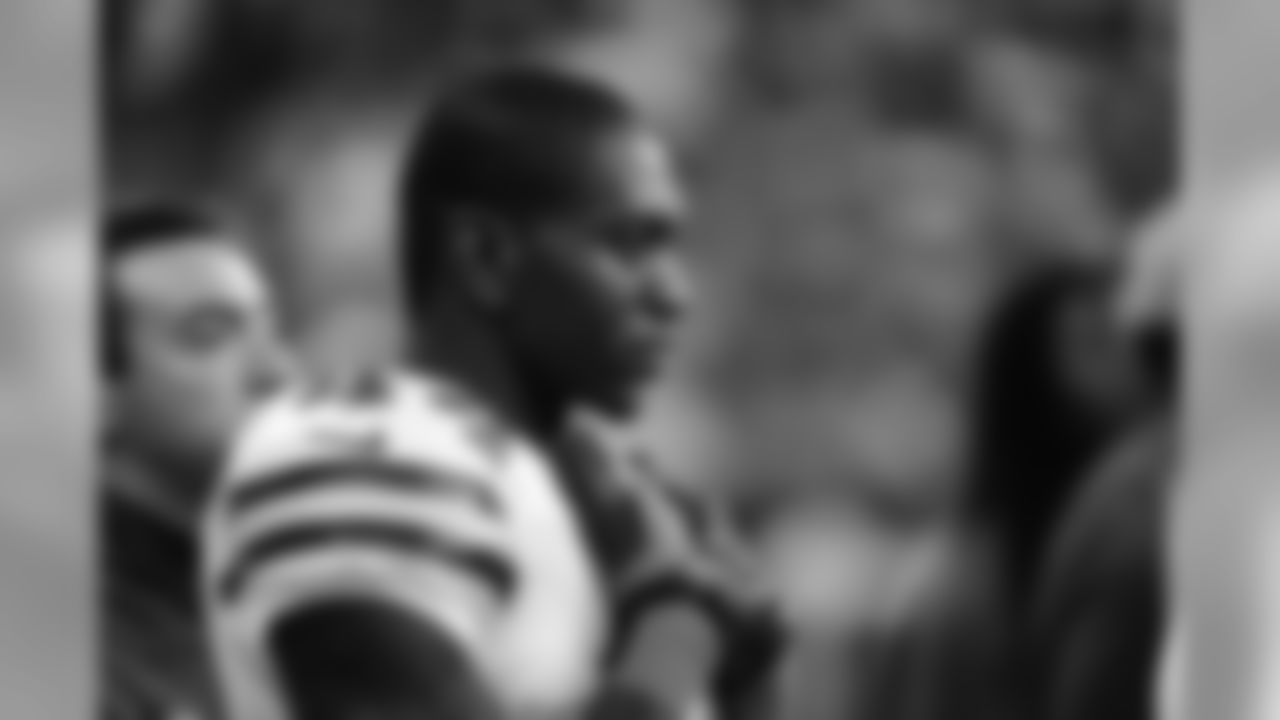 He was productive in 2011 while sharing carries with Ryan Grant, but injuries dogged Starks throughout 2012.