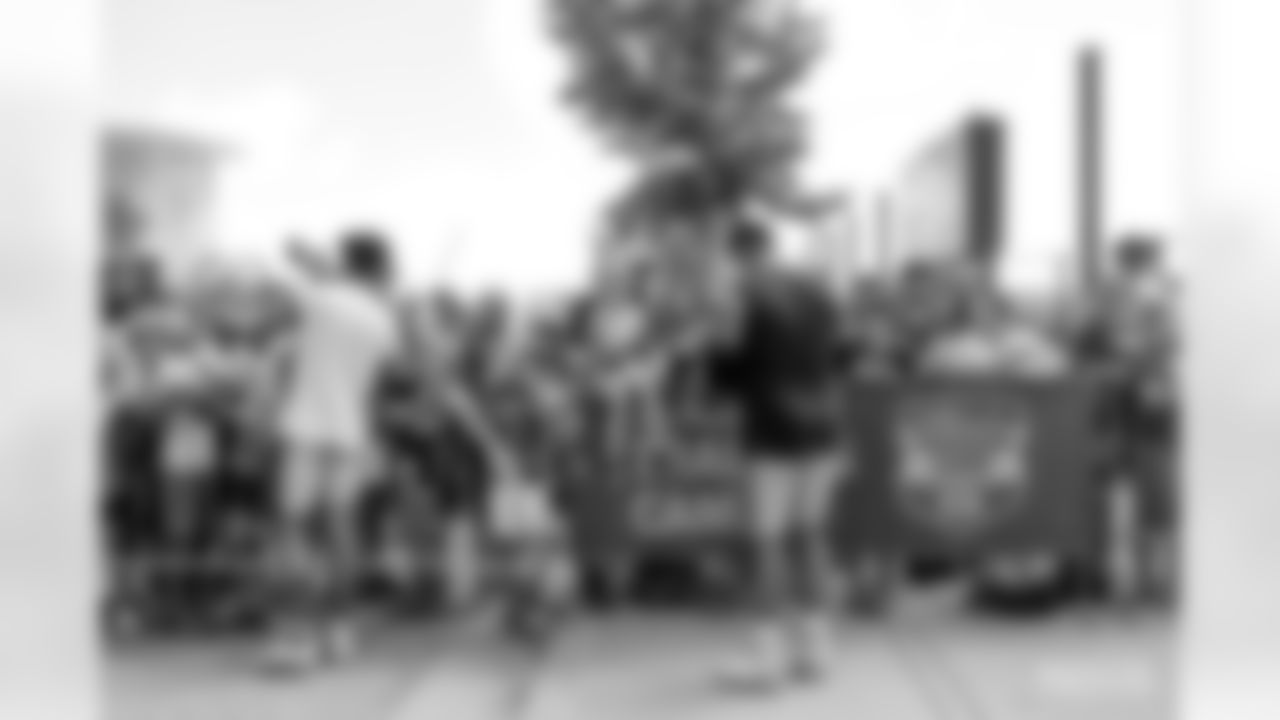 220817-practice-mik-2560158