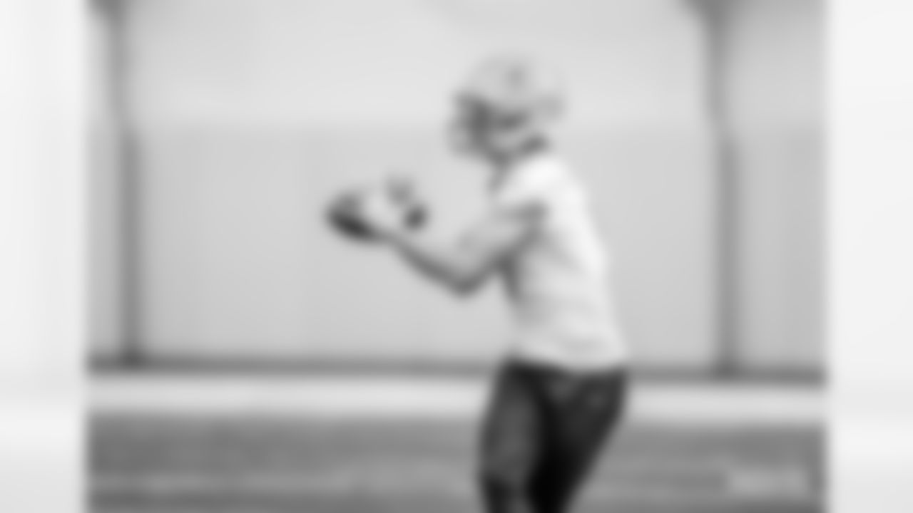 221222-evan-practice-gallery-2560057