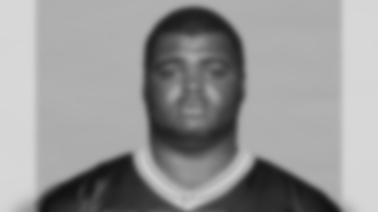 90 — DT B.J. Raji