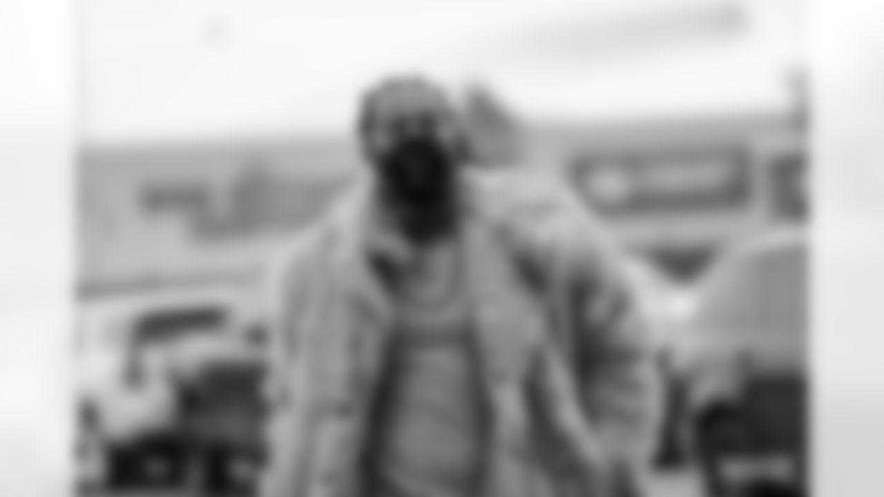 210124-arrivals-bucs-WM-066